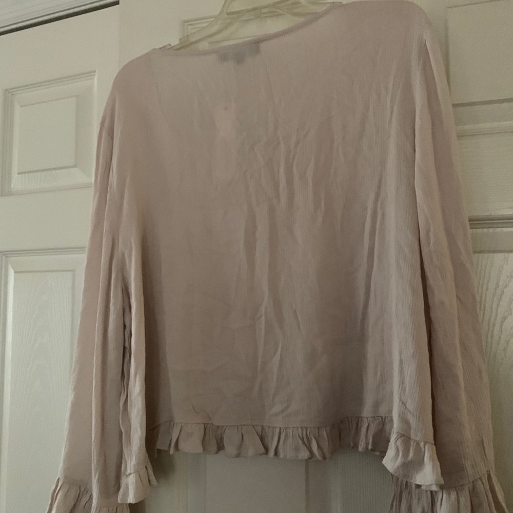 Crop top, crepe material, Cream